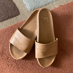 Beek GALLITO Leather Slide Sandals